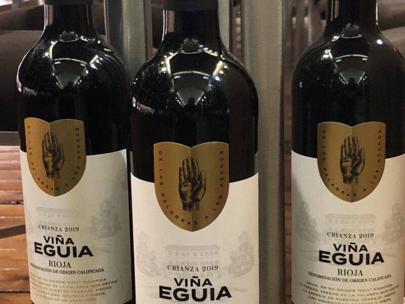 Viña Eguia Crianza 2021 (3 botellas)